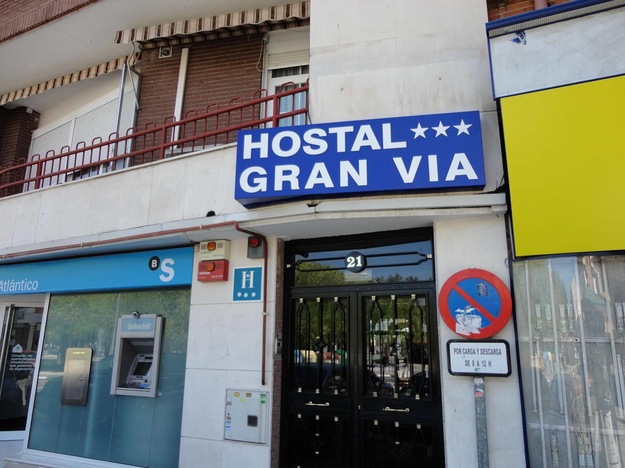 Hostal Gran Via Pinto Extérieur photo